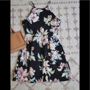 Women’s Black Floral Midi Dress